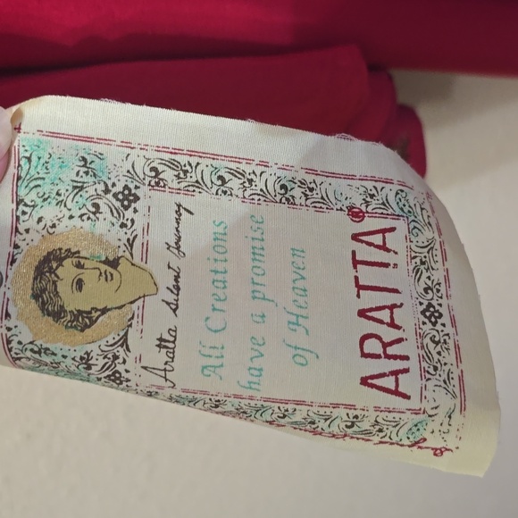 NWT Aratta Daisy May Embroidered Kimono. Medium - Picture 10 of 14